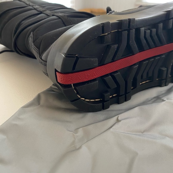 Prada snow boots - Picture 3 of 7